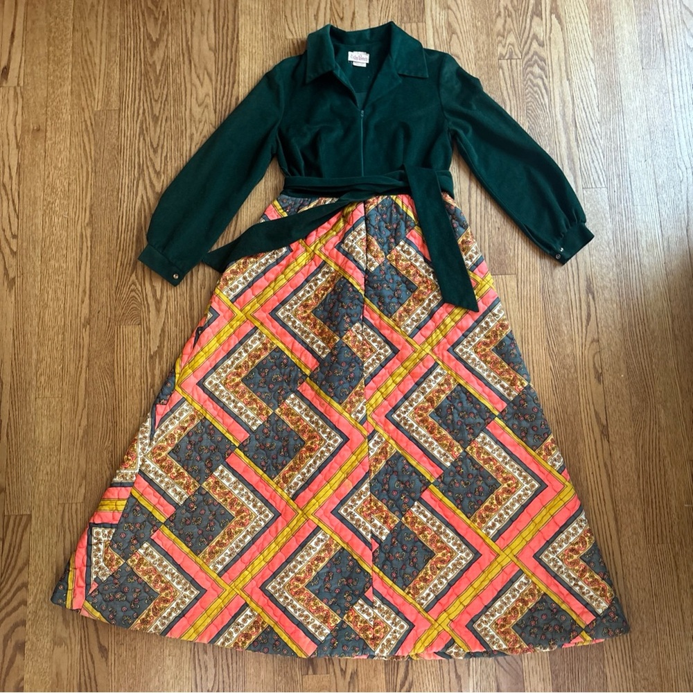 Vtg 70s Maxi Dress Quilted Psychedelic Print Evelyn Pearson Boho Hippie Green